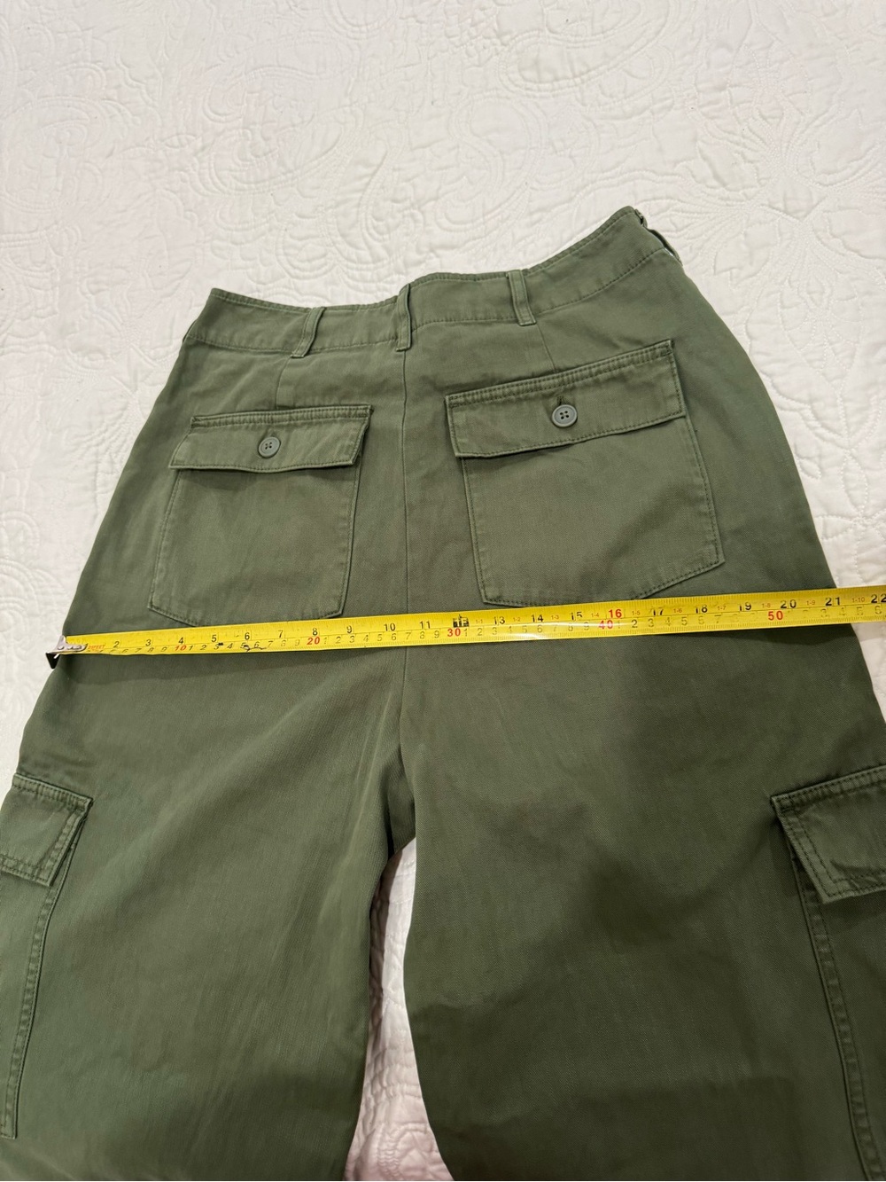 Universal Thread Women’s Olive Green Cargo Pants Size 8 Wide Leg Long Pants - Picture 5 of 10